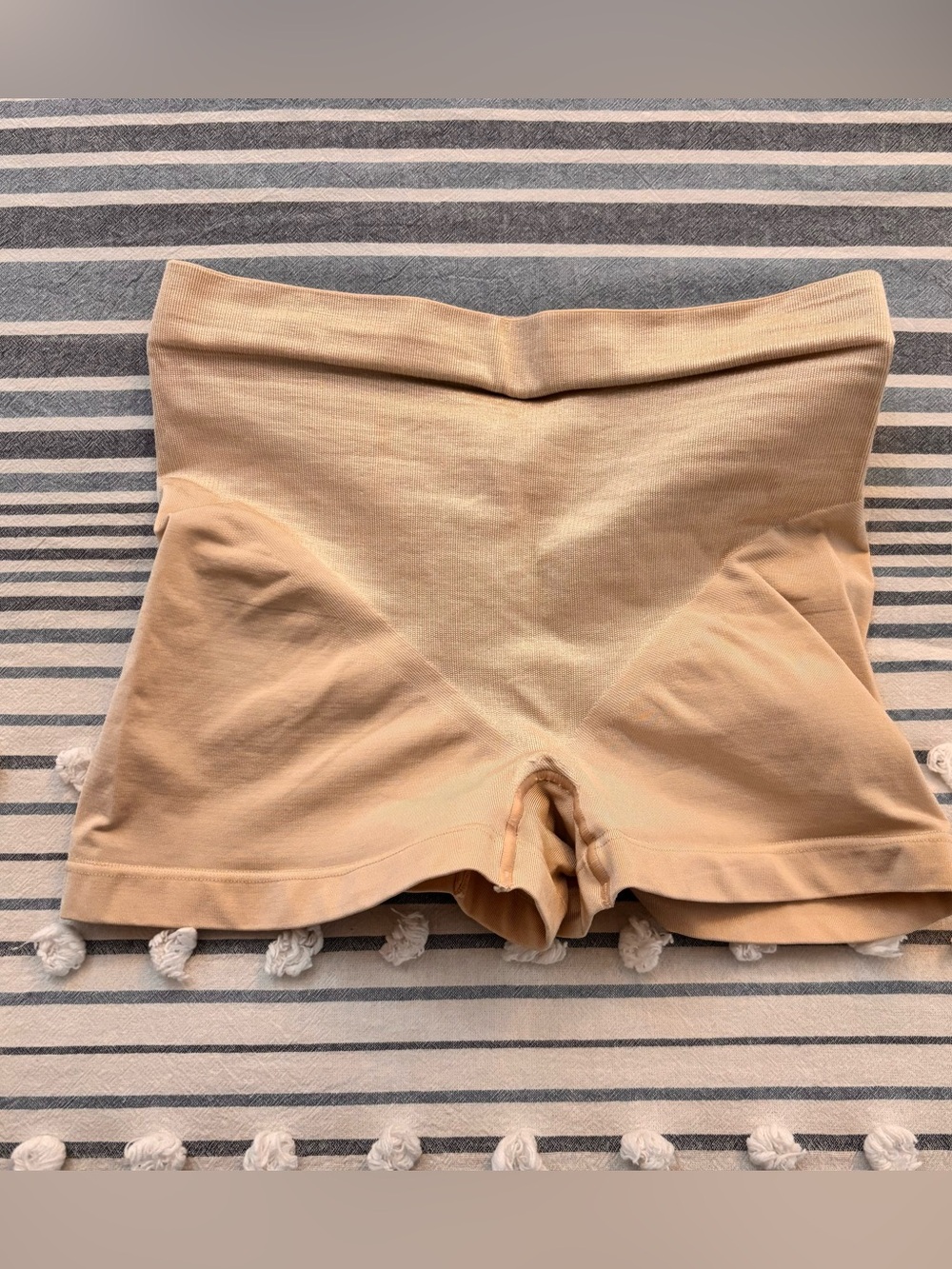 Maidenform Beige High-Waist Shaping Shorts